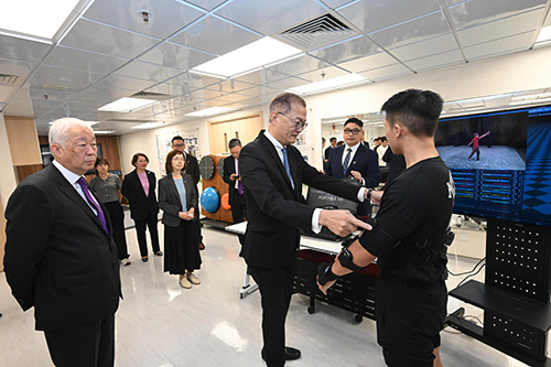 医务卫生局局长到访香港理工大学